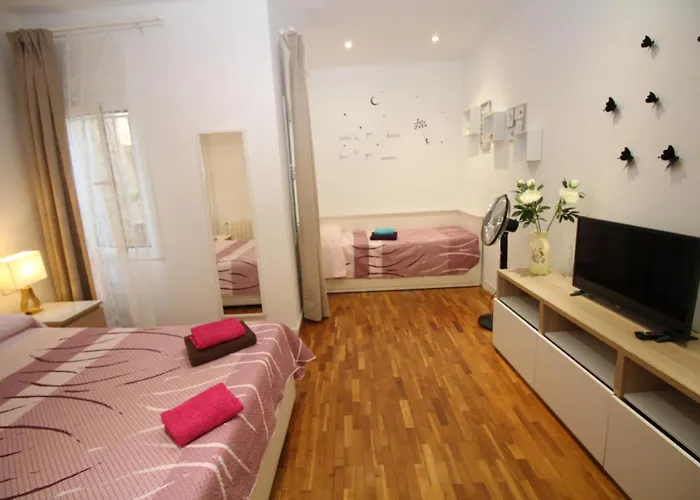 Bed & Breakfast In Arago